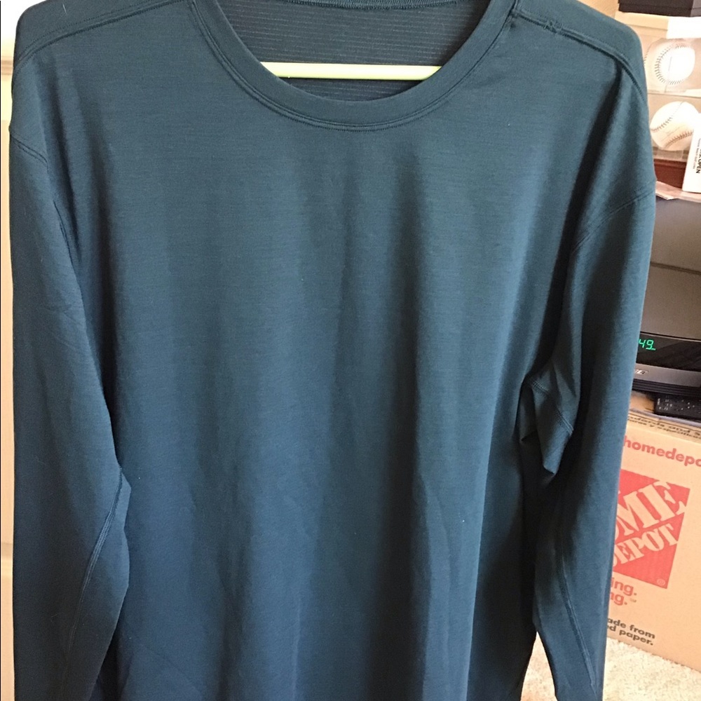 Long Sleeved Lu lu top. XXL